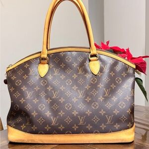 Louis Vuitton Lock It GM